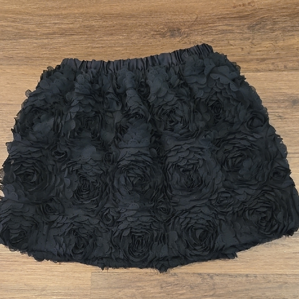 Cherokee Black Textured Floral Mini Skirt